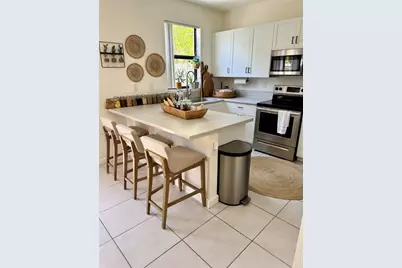 21443 NE 2nd Path #21443, Miami, FL 33179 - Photo 9