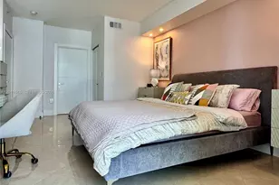 17555 Atlantic Blvd, Sunny Isles Beach, FL 33160 - Photo 9