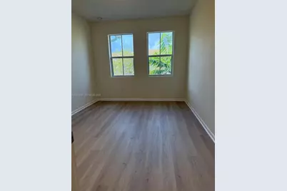 1455 SE 26th Ave, Homestead, FL 33035 - Photo 17