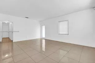 437 Swan Ave, Miami Springs, FL 33166 - Photo 5