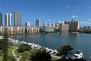 290 174th St, Sunny Isles Beach, FL 33160 - Photo 3