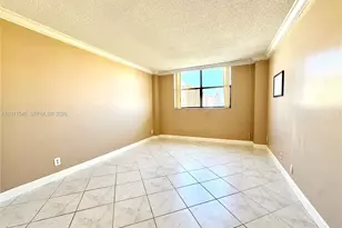 290 174th St, Sunny Isles Beach, FL 33160 - Photo 25