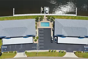 3933 SE 11th Pl, Cape Coral, FL 33904 - Photo 21