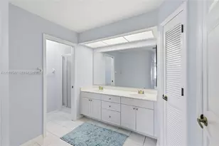 3933 SE 11th Pl, Cape Coral, FL 33904 - Photo 11