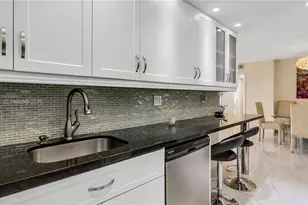 3140 S Ocean Dr (Avail Now- Nov 15 2026), Hallandale Beach, FL 33009 - Photo 15