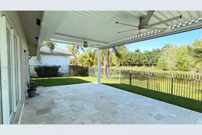 3767 Oak Ridge Cir #3767, Weston, FL 33331 - Photo 85