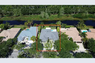 3767 Oak Ridge Cir #3767, Weston, FL 33331 - Photo 5