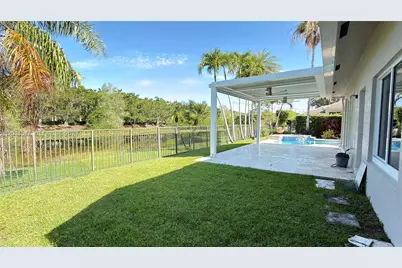 3767 Oak Ridge Cir #3767, Weston, FL 33331 - Photo 87