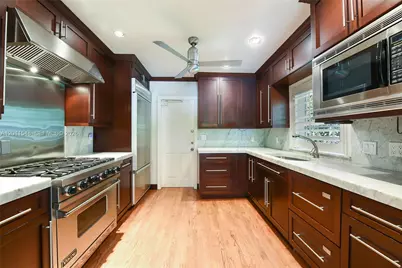 1111 Placetas Ave, Coral Gables, FL 33146 - Photo 7