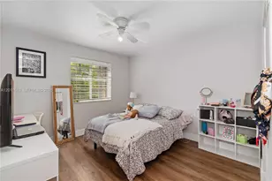 1095 Chenille Cir, Weston, FL 33327 - Photo 23