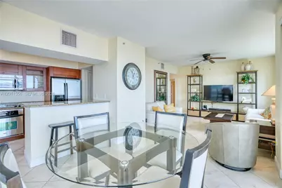 815 NW Flagler Ave #305, Stuart, FL 34994 - Photo 11