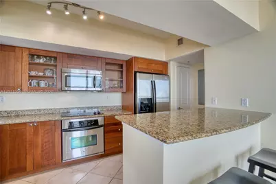 815 NW Flagler Ave #305, Stuart, FL 34994 - Photo 19