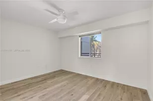 1401 Bay Rd, Miami Beach, FL 33139 - Photo 17