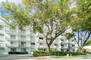 445 SW 11th St, Miami, FL 33130 - Photo 1