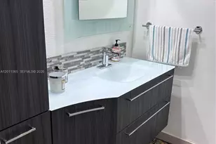 1000 SW 12th St, Fort Lauderdale, FL 33315 - Photo 13