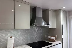1000 SW 12th St, Fort Lauderdale, FL 33315 - Photo 9