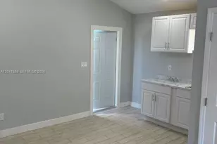 1870 Lakeview Rd, Sebring, FL 33870 - Photo 9