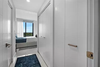 301 Altara Ave #823, Coral Gables, FL 33146 - Photo 17