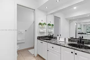 110 Dunwoody Ln, Hollywood, FL 33021 - Photo 15