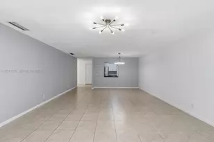 110 Dunwoody Ln, Hollywood, FL 33021 - Photo 11