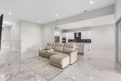 9087 Kite Ln, Naples, FL 34114 - Photo 19