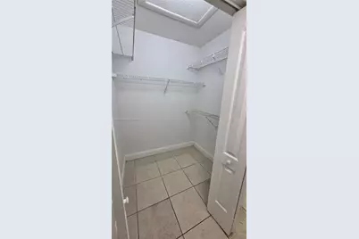 2880 N Oakland Forest Dr #214, Oakland Park, FL 33309 - Photo 17