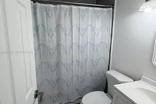 15761 SW 303rd St, Homestead, FL 33033 - Photo 7