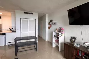 1500 Bay Rd, Miami Beach, FL 33139 - Photo 3