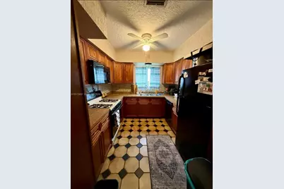 40 SE 8th St, Dania Beach, FL 33004 - Photo 3