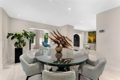 547 NE 57th St, Miami, FL 33137 - Photo 19