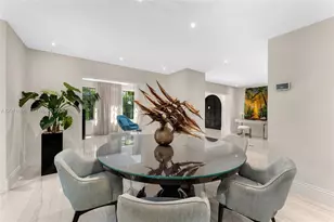 547 NE 57th St, Miami, FL 33137 - Photo 19