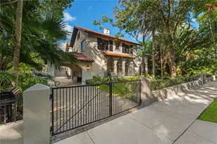 547 NE 57th St, Miami, FL 33137 - Photo 3