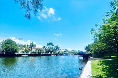 822 NE 19th Ave, Fort Lauderdale, FL 33304 - Photo 45