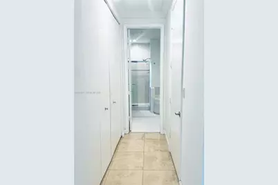 822 NE 19th Ave, Fort Lauderdale, FL 33304 - Photo 7