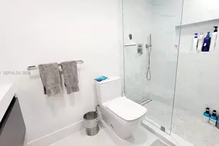 250 Galen Dr, Key Biscayne, FL 33149 - Photo 19