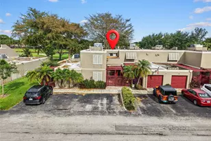 1391 W Fairway Rd, Pembroke Pines, FL 33026 - Photo 35