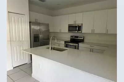 1684 SE 26th Ter #1684, Homestead, FL 33035 - Photo 11