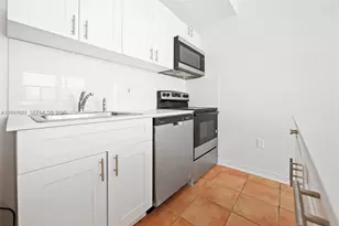 1027 Pennsylvania Ave, Miami Beach, FL 33139 - Photo 7