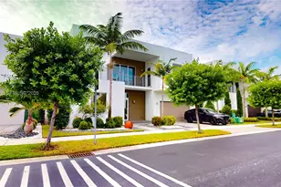 9980 NW 74th Terrace, Doral, FL 33178 - Photo 15