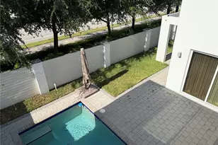 9980 NW 74th Terrace, Doral, FL 33178 - Photo 23