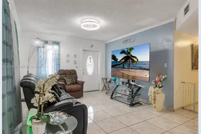 8510 NW 30th Pl, Miami, FL 33147 - Photo 3