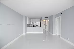 20335 W Country Club Dr, Aventura, FL 33180 - Photo 7