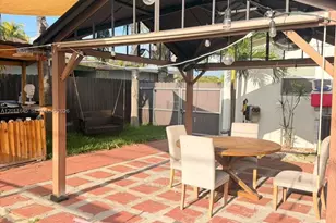 2221 N 61st Ave, Hollywood, FL 33024 - Photo 17