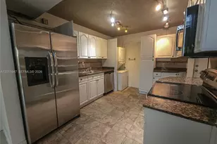10907 N Kendall Dr, Miami, FL 33176 - Photo 3