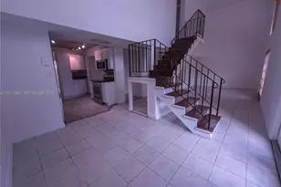10907 N Kendall Dr, Miami, FL 33176 - Photo 1