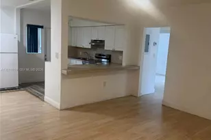 411 NW 106th St, Miami, FL 33150 - Photo 13