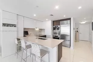 17001 Collins Ave, Sunny Isles Beach, FL 33160 - Photo 9