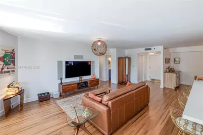 4000 Towerside Ter #308, Miami, FL 33138 - Photo 9