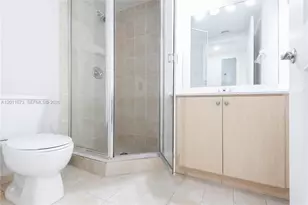 8902 NW 109th Ct, Doral, FL 33178 - Photo 15