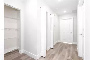 8902 NW 109th Ct, Doral, FL 33178 - Photo 37